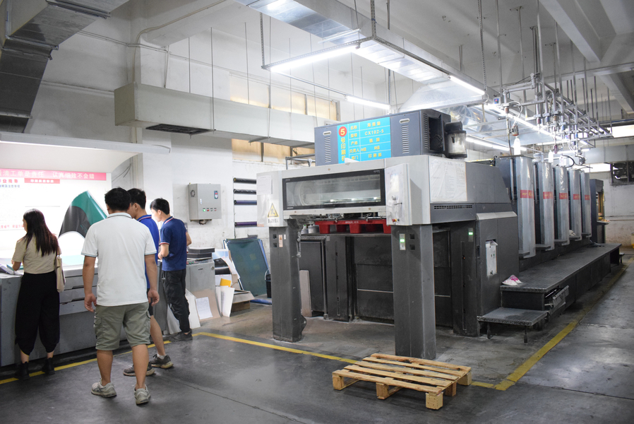 GUANGZHOU YM PACKAGE PRODUCTS CO.,LTD. Produktionslinie des Herstellers